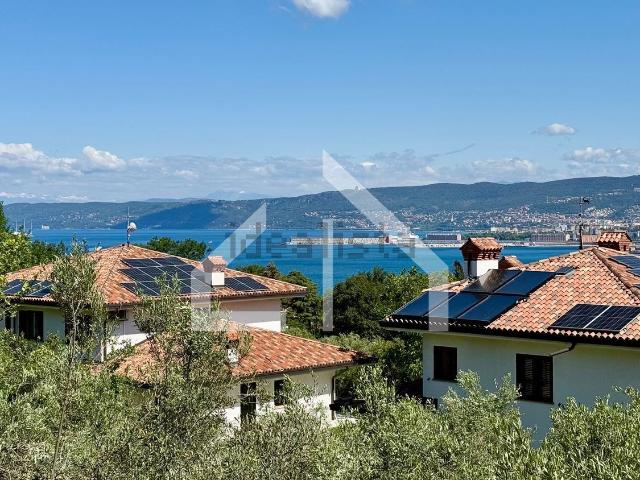 Villetta indipendente in vendita di 186 m² in Località Fontanella, 10