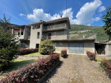 Villetta indipendente in vendita di 187 m² in Via Bottà