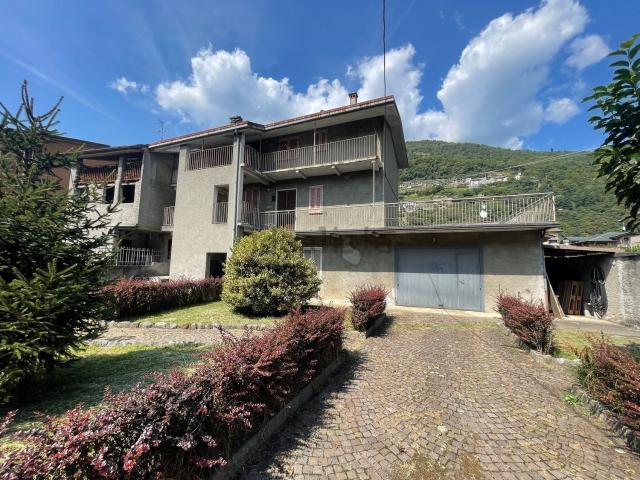 Villetta indipendente in vendita di 187 m² in Via Bottà