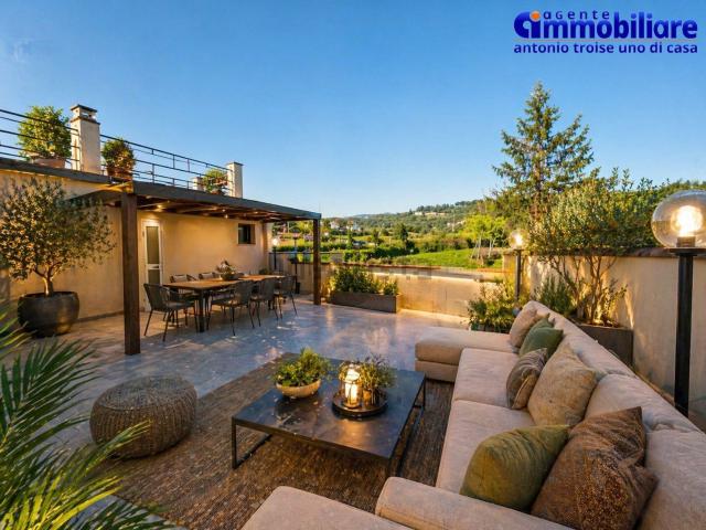 Villetta indipendente in vendita di 187 m² in Via Lucchese, 116