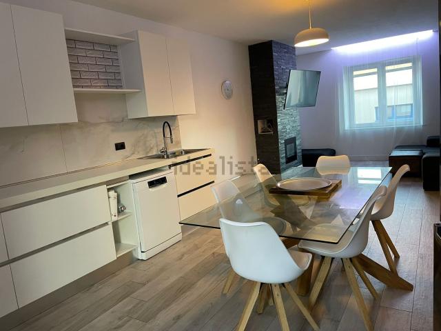 Villetta indipendente in vendita di 187 m² in Via Salisburgo, 8