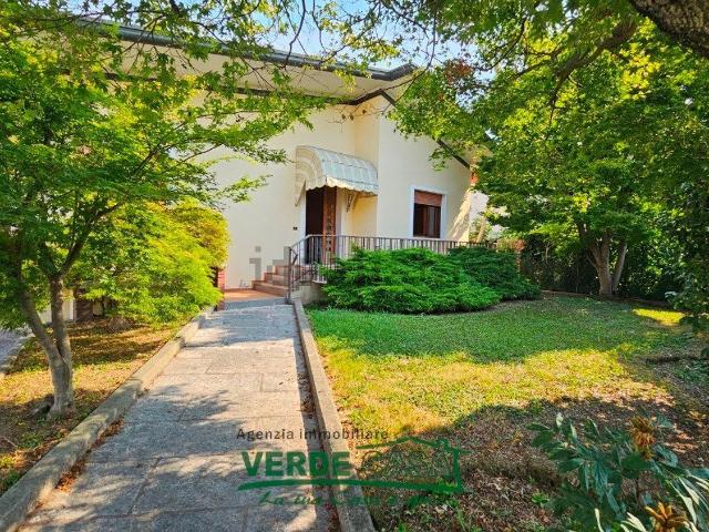 Villetta indipendente in vendita di 188 m²