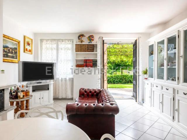 Villetta indipendente in vendita di 188 m² in Via Gianni Rodari, 34