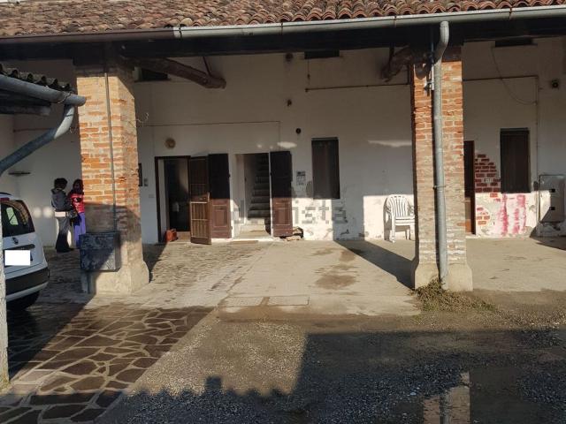 Villetta indipendente in vendita di 189 m² in Via Camporelle