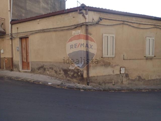 Villetta indipendente in vendita di 189 m² in Via della Libertà, 5