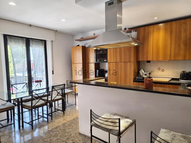Villetta indipendente in vendita di 189 m² in Via Nevola, 28