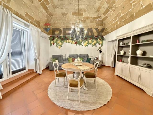 Villetta indipendente in vendita di 189 m² in Via Ruggero Settimo, 22