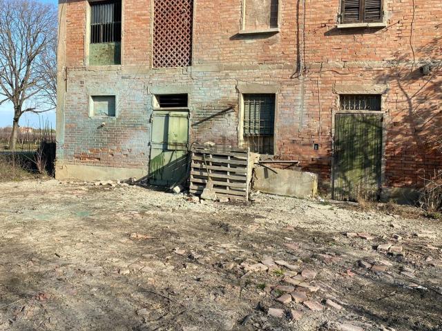 Villetta indipendente in vendita di 190 m² in Via Correcchio