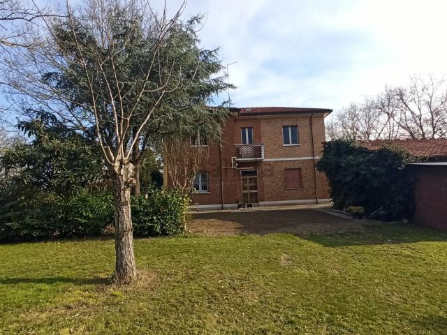 Villetta indipendente in vendita di 190 m² in Via Casalina, 8