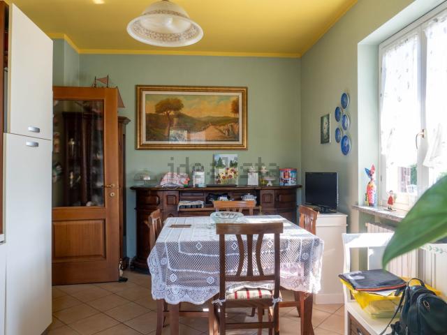 Villetta indipendente in vendita di 190 m² in Via Cassarogna, 109