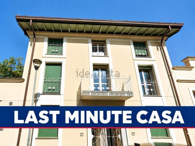 Villetta indipendente in vendita di 190 m² in Via Giuseppe Zanardelli