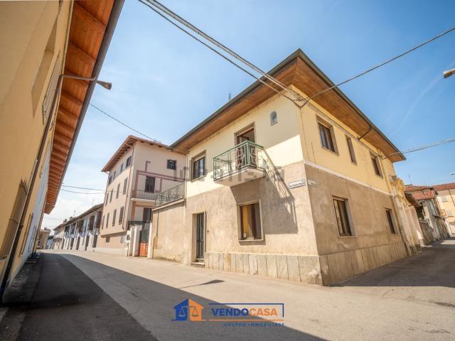 Villetta indipendente in vendita di 190 m² in Via Don Vincenzo Ropolo, 6
