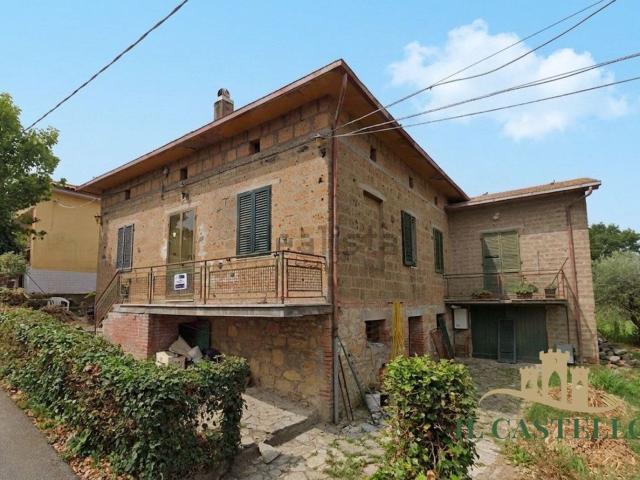 Villetta indipendente in vendita di 190 m² in Via dei Partigiani