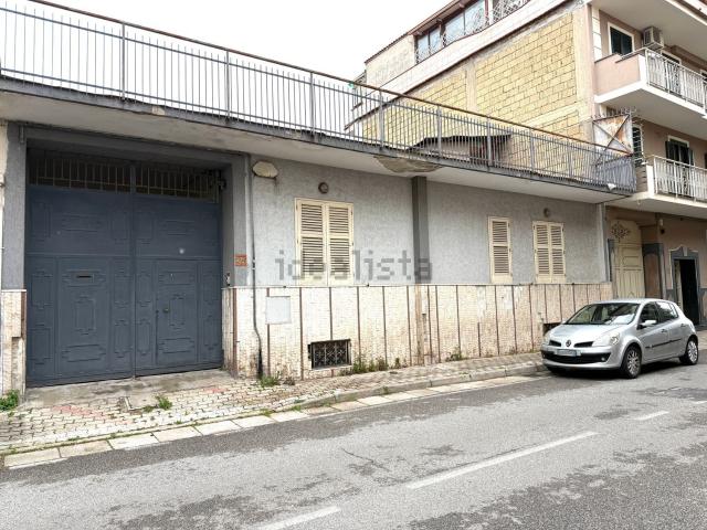 Villetta indipendente in vendita di 190 m² in Via della Repubblica