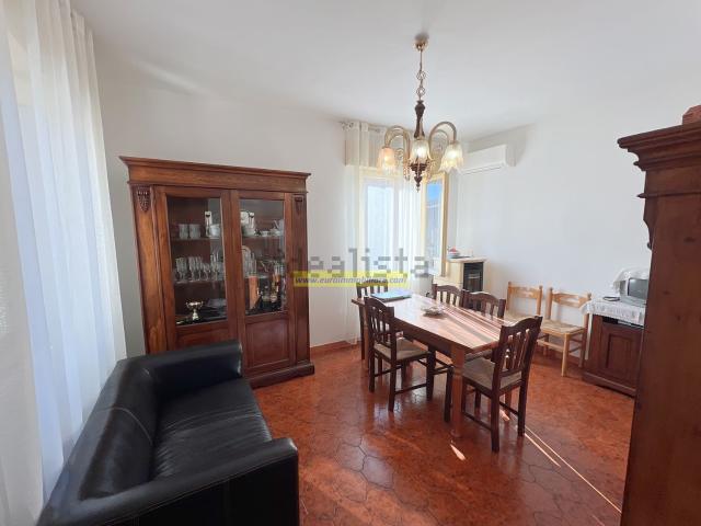 Villetta indipendente in vendita di 190 m² in Via Indipendenza, 15