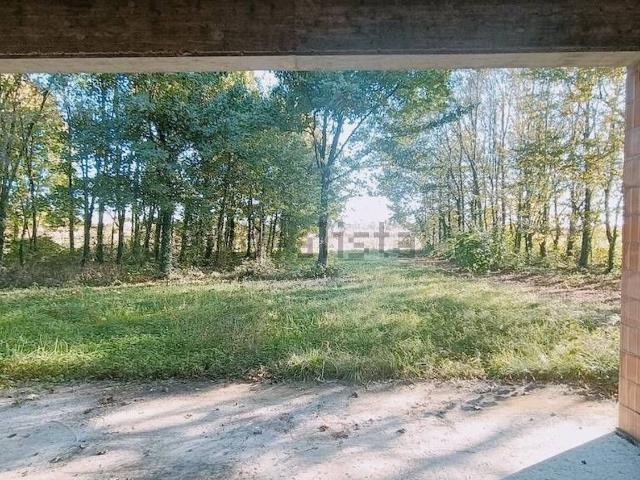 Villetta indipendente in vendita di 190 m² in Via IV Novembre