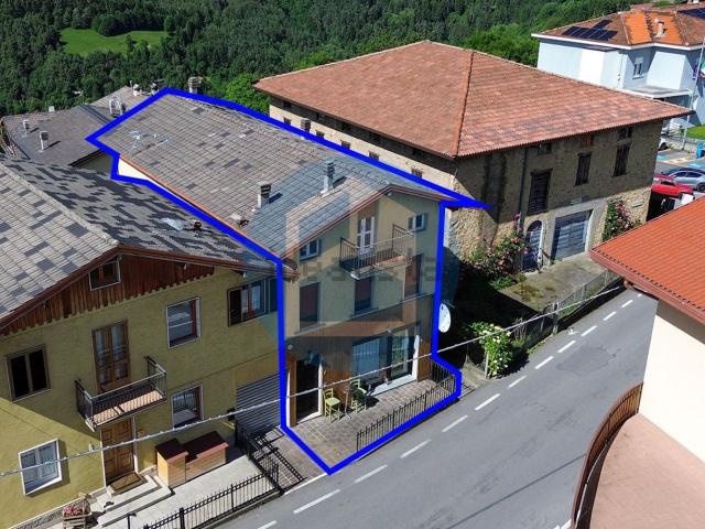 Villetta indipendente in vendita di 190 m² in Via Marconi, 7
