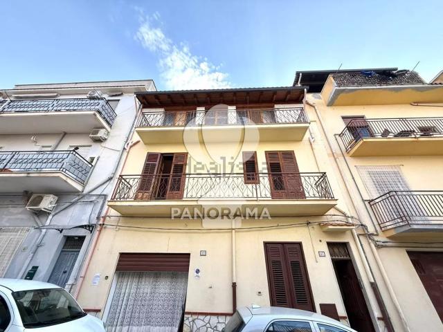 Villetta indipendente in vendita di 190 m² in Via P. Amedeo, 79