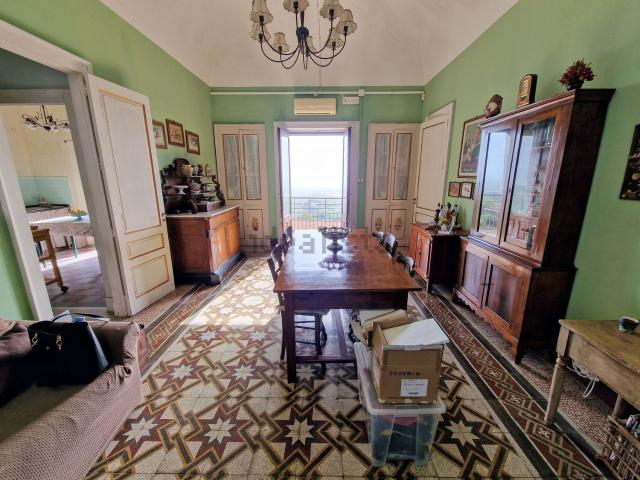 Villetta indipendente in vendita di 190 m² in Via Piedimonte, 71