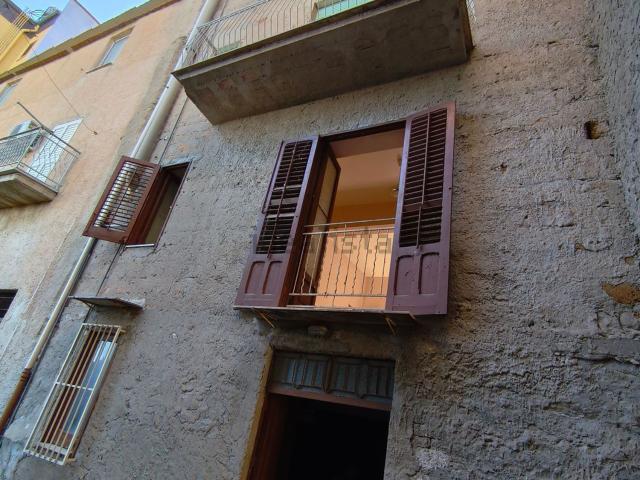 Villetta indipendente in vendita di 190 m² in Via Raffaello Sanzio, 5