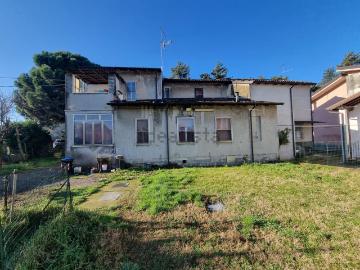 Villetta indipendente in vendita di 190 m² in Via Trebbia
