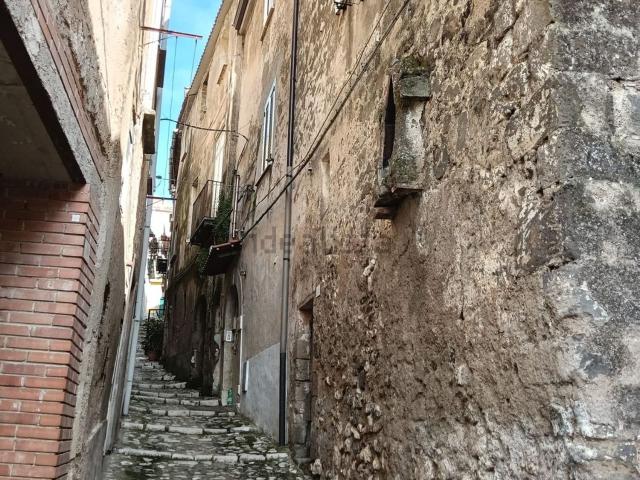 Villetta indipendente in vendita di 190 m² in Vico Familia Egizi, 32