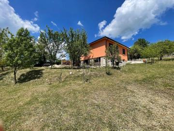 Villetta indipendente in vendita di 190 m² in Contrada Biscegliete