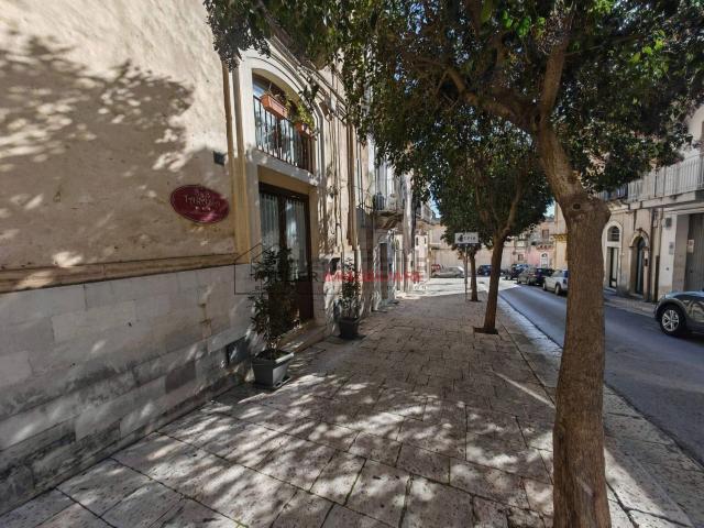 Villetta indipendente in vendita di 190 m² in Corso Vittorio Veneto, 17
