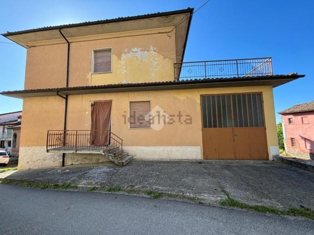 Villetta indipendente in vendita di 190 m² in Frazione Casa Barbieri, 22