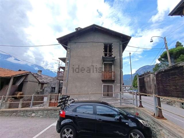 Villetta indipendente in vendita di 190 m² in Frazione Ecrivin