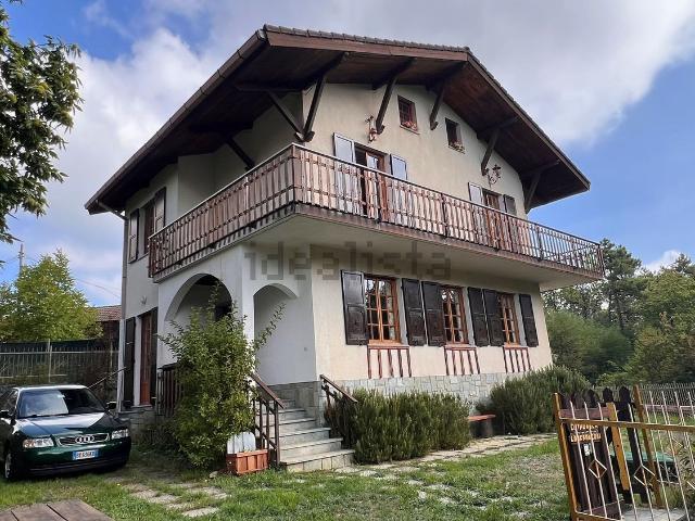 Villetta indipendente in vendita di 190 m² in Località Pistoni, 34