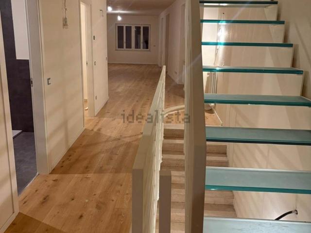 Villetta indipendente in vendita di 190 m² in Piazza San Michele