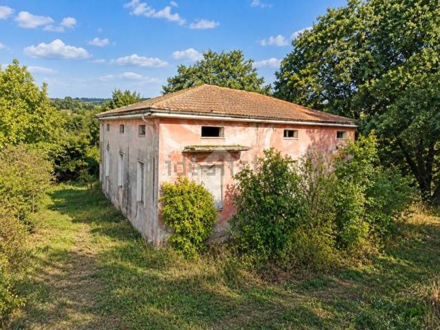 Villetta indipendente in vendita di 190 m² in Strada Comunale Villa Deo