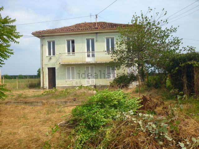 Villetta indipendente in vendita di 190 m² in Strada Cavallotta