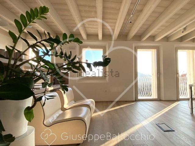 Villetta indipendente in vendita di 191 m² in Via Cà Morolazzaro, 1