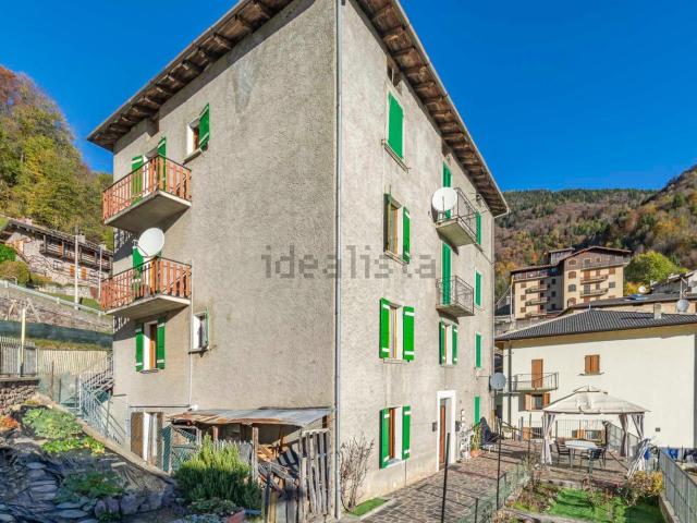Villetta indipendente in vendita di 191 m² in Via Don Paleni