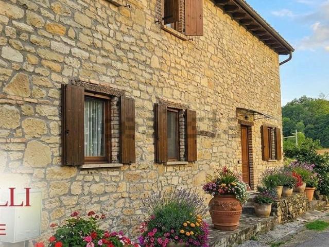 Villetta indipendente in vendita di 191 m² in Località MASERA