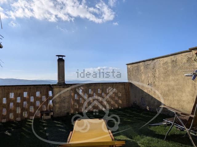 Villetta indipendente in vendita di 192 m² in Via Cairoli, 156