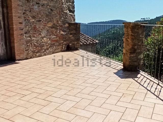 Villetta indipendente in vendita di 192 m² in Via di Ruota
