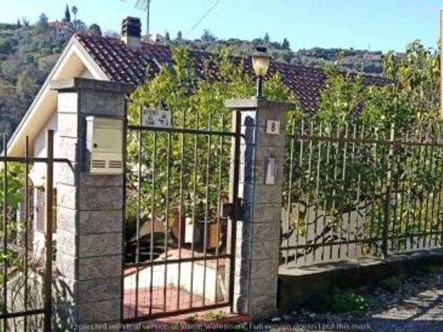 Villetta indipendente in vendita di 192 m² in Via Isabella Lantero, 8