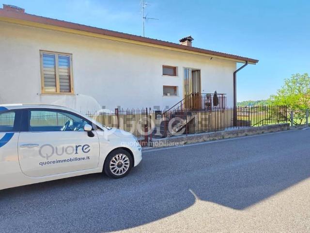 Villetta indipendente in vendita di 192 m² in Via Osoppo, 12