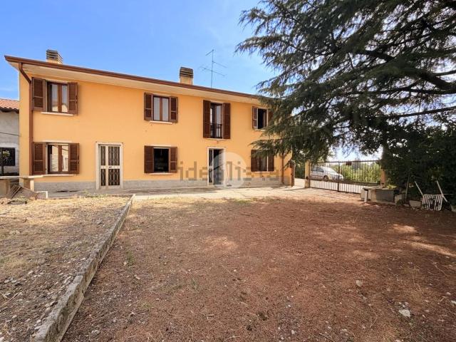 Villetta indipendente in vendita di 193 m² in Via Sasse, 68