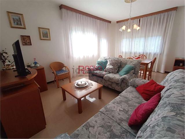 Villetta indipendente in vendita di 194 m² in Via Alcide De Gasperi, 2