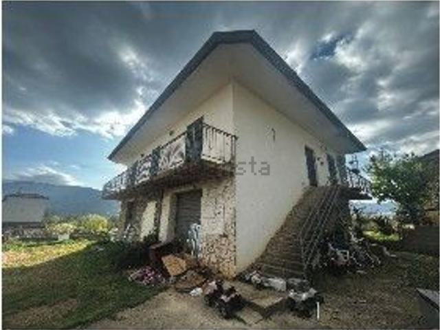 Villetta indipendente in vendita di 194 m² in Via dello Sterpetto