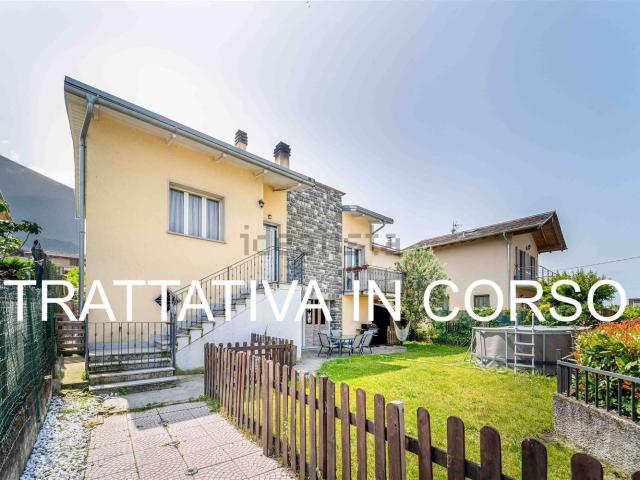 Villetta indipendente in vendita di 194 m² in Via Nazionale Sud, 15