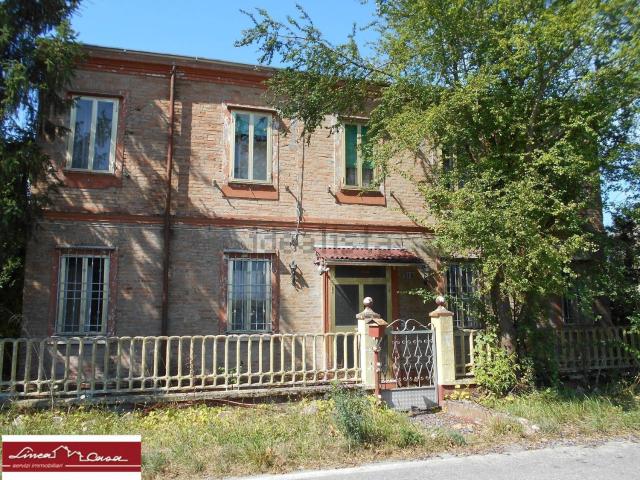 Villetta indipendente in vendita di 194 m² in Viale Adriatico, 318
