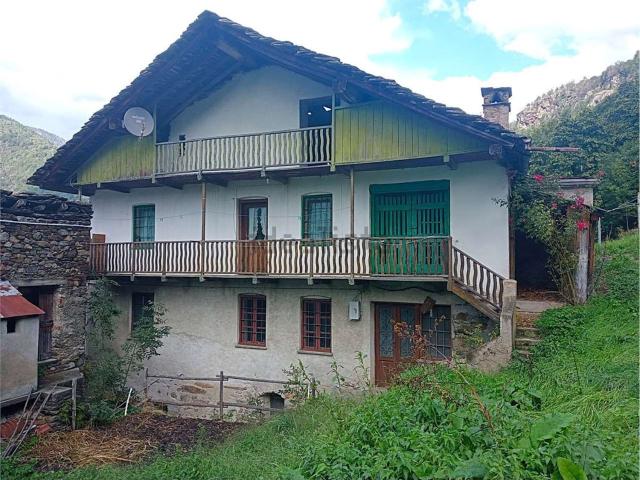 Villetta indipendente in vendita di 194 m² in Frazione Las