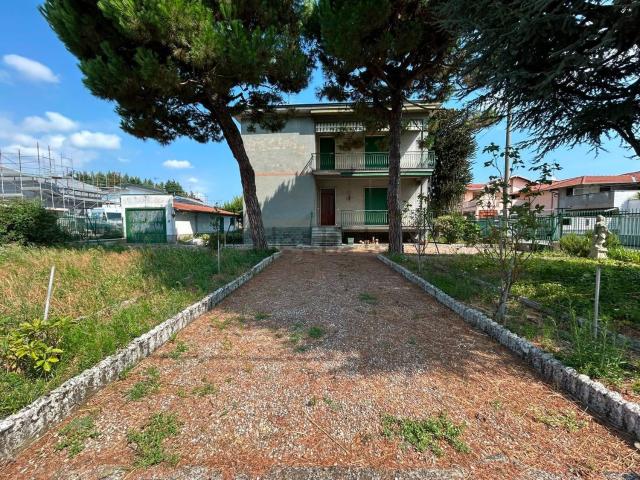 Villetta indipendente in vendita di 195 m²