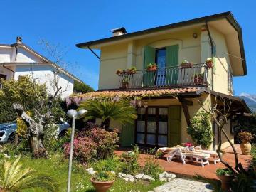 Villetta indipendente in vendita di 195 m²