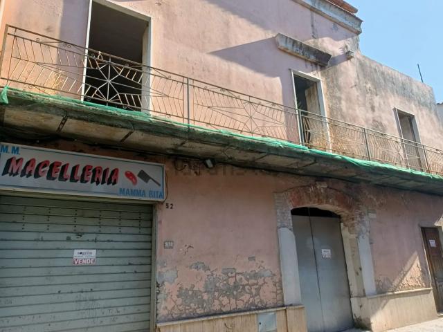Villetta indipendente in vendita di 195 m² in Via Campanile, 46